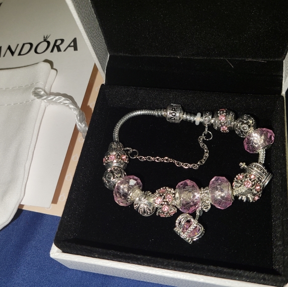 Pandora bracelet - Picture 2 of 2